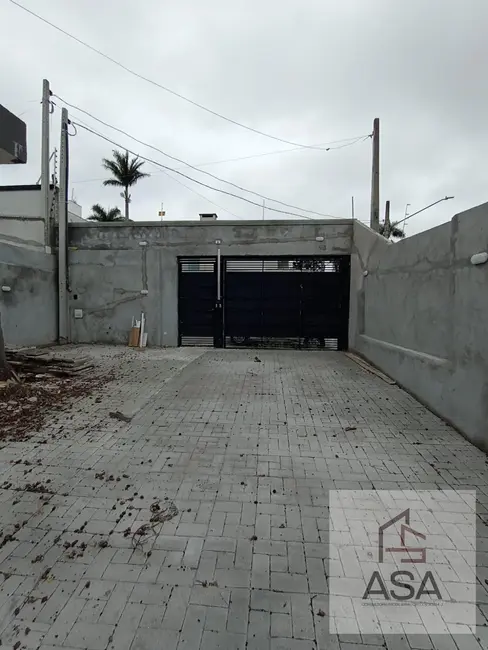 Foto 1 de Casa com 1 quarto para alugar, 33m2 em Vila Oliveira, Mogi Das Cruzes - SP