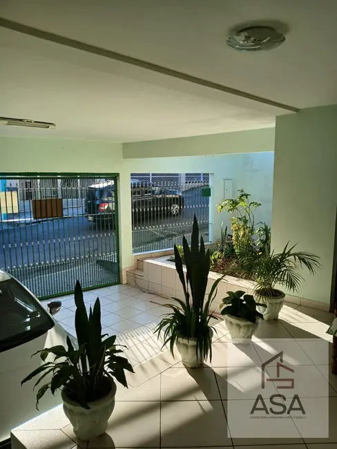 Foto 8 de Casa com 3 quartos à venda, 250m2 em Centro, Poa - SP