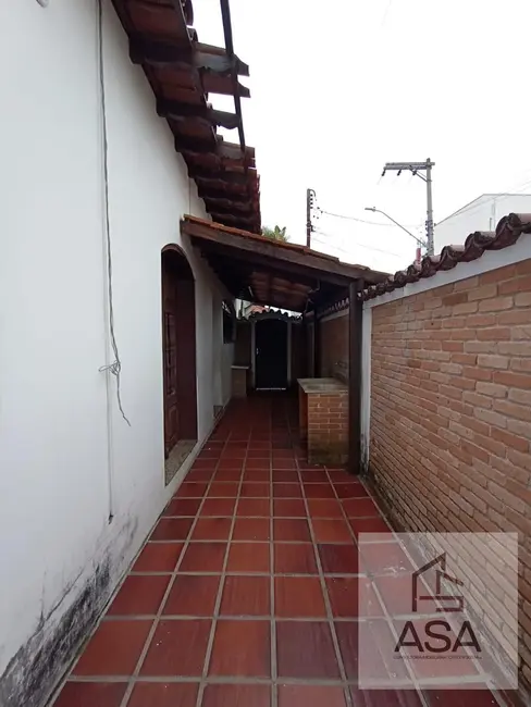 Foto 3 de Casa Comercial com 4 quartos para alugar, 359m2 em Centro, Mogi Das Cruzes - SP