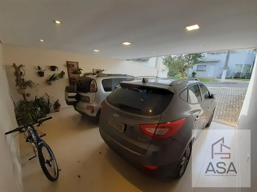 Foto 7 de Casa de Condomínio com 3 quartos à venda, 250m2 em Mogi Das Cruzes - SP