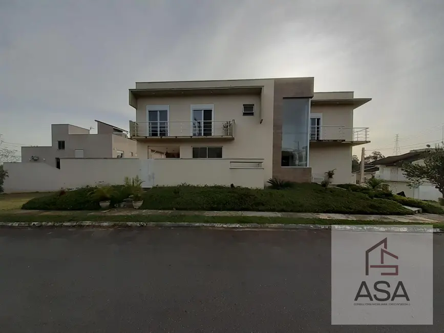 Foto 2 de Casa de Condomínio com 3 quartos à venda, 250m2 em Mogi Das Cruzes - SP