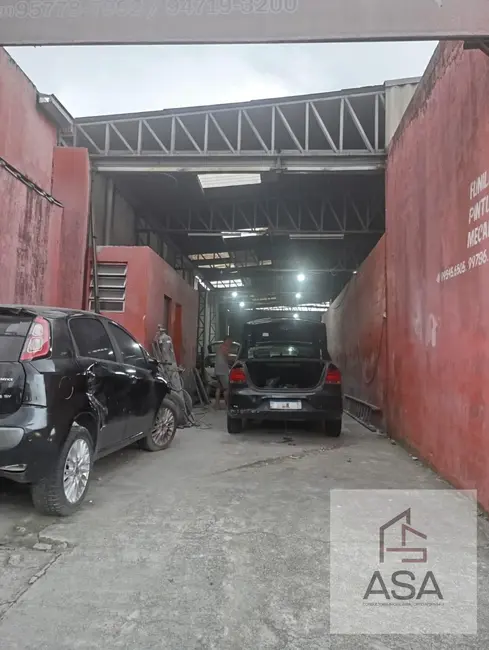 Foto 6 de Armazém / Galpão à venda, 300m2 em Vila Mogilar, Mogi Das Cruzes - SP