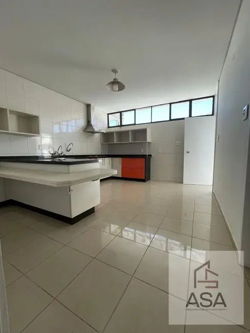 Foto 6 de Casa Comercial com 5 quartos para alugar, 605m2 em Vila Oliveira, Mogi Das Cruzes - SP