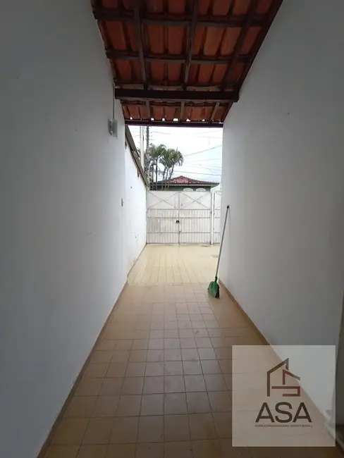 Foto 5 de Casa com 3 quartos para alugar, 180m2 em Vila Oliveira, Mogi Das Cruzes - SP