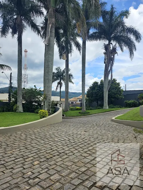 Foto 1 de Casa Comercial com 4 quartos para alugar, 2880m2 em Vila Suissa, Mogi Das Cruzes - SP