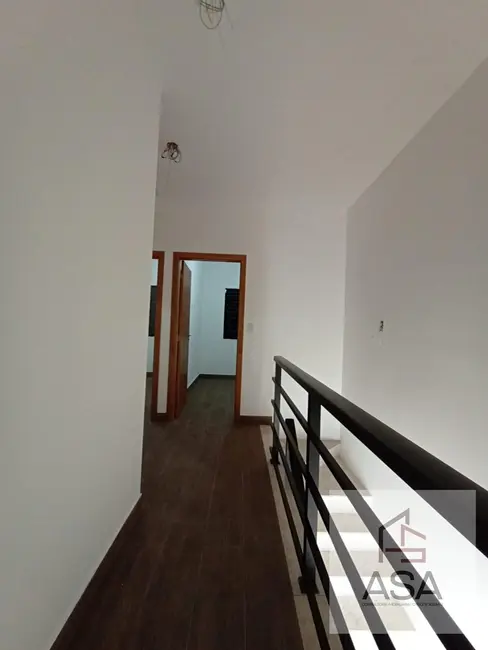 Foto 2 de Casa com 3 quartos à venda, 130m2 em Vila Caputera, Mogi Das Cruzes - SP