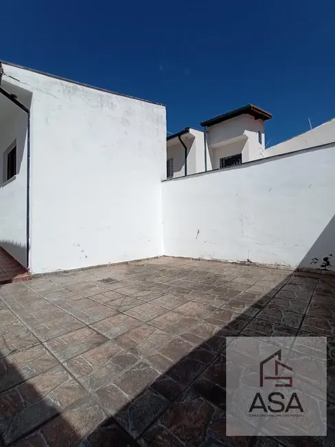 Foto 4 de Casa com 2 quartos para alugar, 200m2 em Vila Oliveira, Mogi Das Cruzes - SP