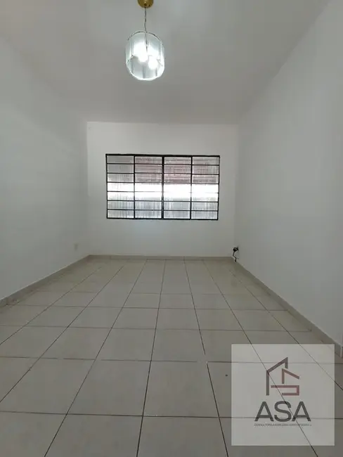 Foto 3 de Casa com 2 quartos para alugar, 200m2 em Vila Oliveira, Mogi Das Cruzes - SP