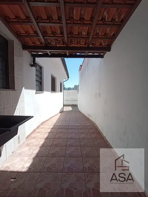 Foto 9 de Casa com 2 quartos para alugar, 200m2 em Vila Oliveira, Mogi Das Cruzes - SP