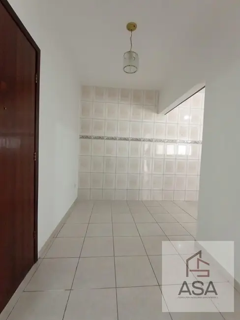 Foto 5 de Casa com 2 quartos para alugar, 200m2 em Vila Oliveira, Mogi Das Cruzes - SP
