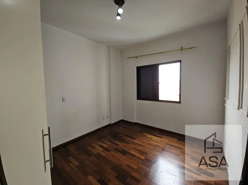 Foto 3 de Apartamento com 3 quartos para alugar, 80m2 em Centro, Mogi Das Cruzes - SP