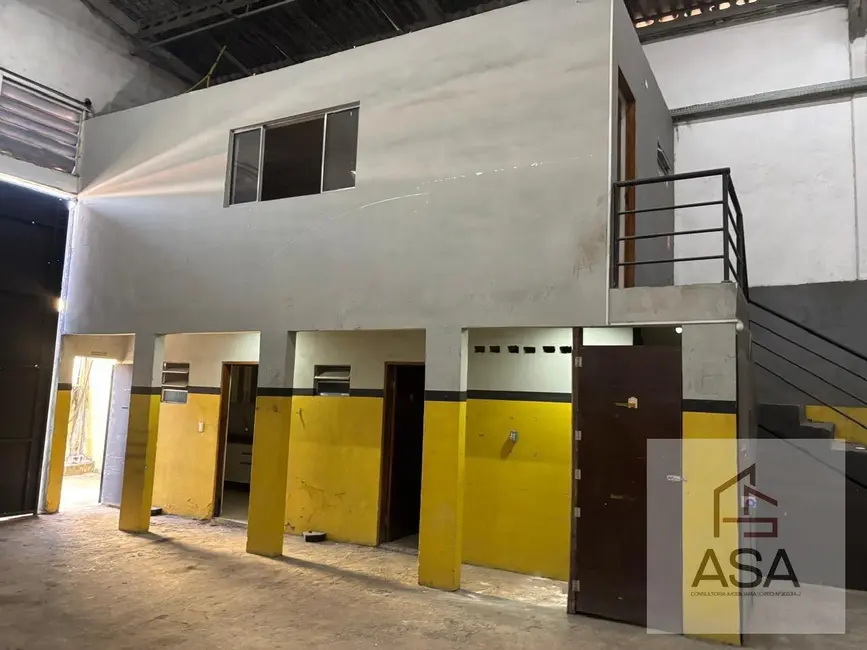 Armazém / Galpão para alugar, 300m2 em Vila São Francisco, Mogi Das Cruzes - SP - imagem 5 Foto 5 de Armazém / Galpão para alugar, 300m2 em Vila São Francisco, Mogi Das Cruzes - SP