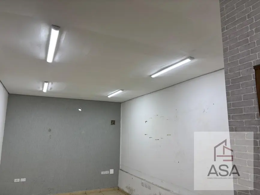 Armazém / Galpão para alugar, 300m2 em Vila São Francisco, Mogi Das Cruzes - SP - imagem 9 Foto 9 de Armazém / Galpão para alugar, 300m2 em Vila São Francisco, Mogi Das Cruzes - SP