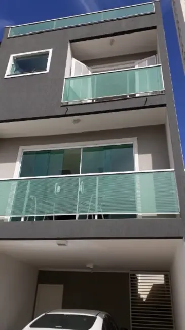 Foto 2 de Casa com 3 quartos à venda e para alugar, 135m2 em Vila Oliveira, Mogi Das Cruzes - SP