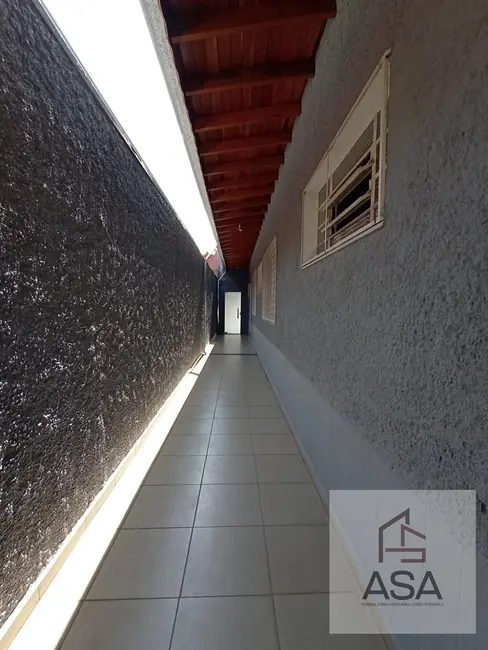 Casa com 3 quartos para alugar, 210m2 em Vila Oliveira, Mogi Das Cruzes - SP - imagem 5 Foto 5 de Casa com 3 quartos para alugar, 210m2 em Vila Oliveira, Mogi Das Cruzes - SP