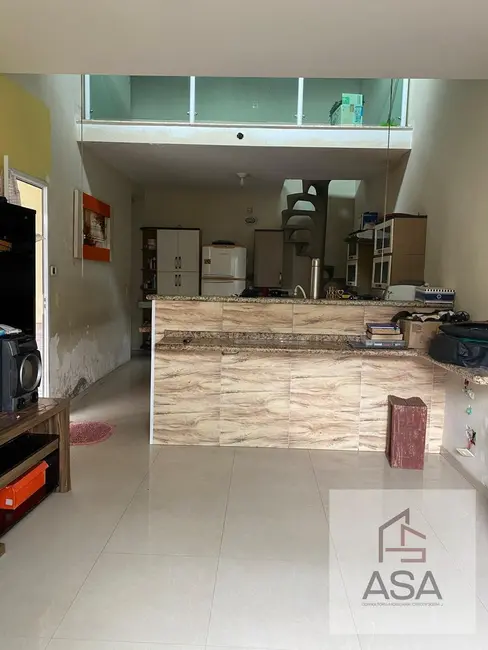 Foto 6 de Casa com 3 quartos à venda, 183m2 em Jardim Layr, Mogi Das Cruzes - SP