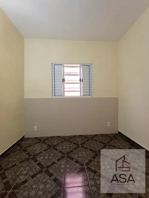 Casa de Vila com 2 quartos para alugar, 80m2 em Jardim Planalto, Mogi Das Cruzes - SP - imagem 8 Foto 8 de Casa de Vila com 2 quartos para alugar, 80m2 em Jardim Planalto, Mogi Das Cruzes - SP