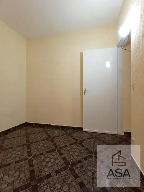 Casa de Vila com 2 quartos para alugar, 80m2 em Jardim Planalto, Mogi Das Cruzes - SP - imagem 9 Foto 9 de Casa de Vila com 2 quartos para alugar, 80m2 em Jardim Planalto, Mogi Das Cruzes - SP