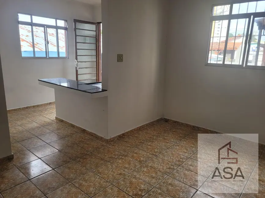 Foto 5 de Apartamento com 1 quarto para alugar, 25m2 em Centro, Mogi Das Cruzes - SP