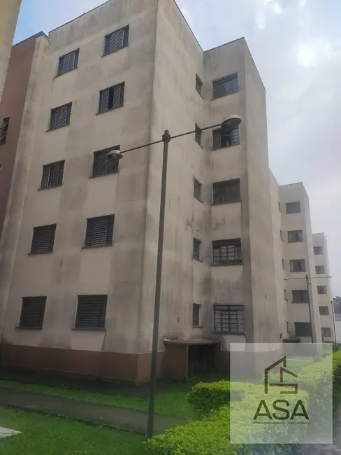 Foto 3 de Apartamento com 2 quartos para alugar, 44m2 em Mogi Das Cruzes - SP