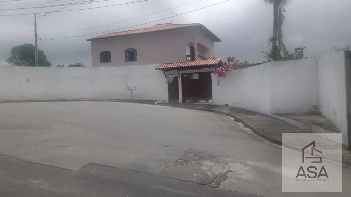 Casa com 3 quartos à venda, 322m2 em Jardim Camila, Mogi Das Cruzes - SP - imagem 2 Foto 2 de Casa com 3 quartos à venda, 322m2 em Jardim Camila, Mogi Das Cruzes - SP
