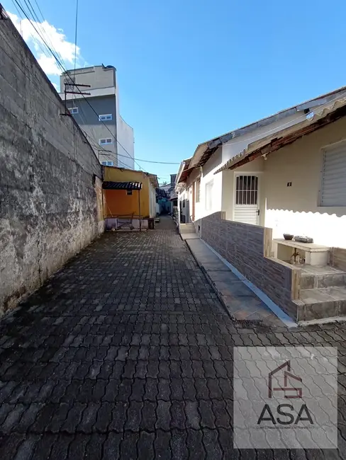 Foto 3 de Casa de Vila com 1 quarto à venda, 68m2 em Centro, Mogi Das Cruzes - SP