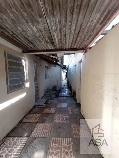 Foto 9 de Casa de Vila com 1 quarto à venda, 68m2 em Centro, Mogi Das Cruzes - SP