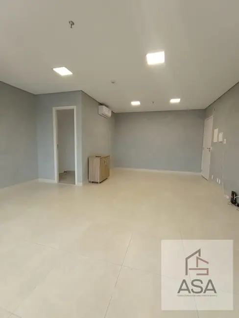 Foto 9 de Sala Comercial à venda e para alugar, 37m2 em Jardim Armênia, Mogi Das Cruzes - SP
