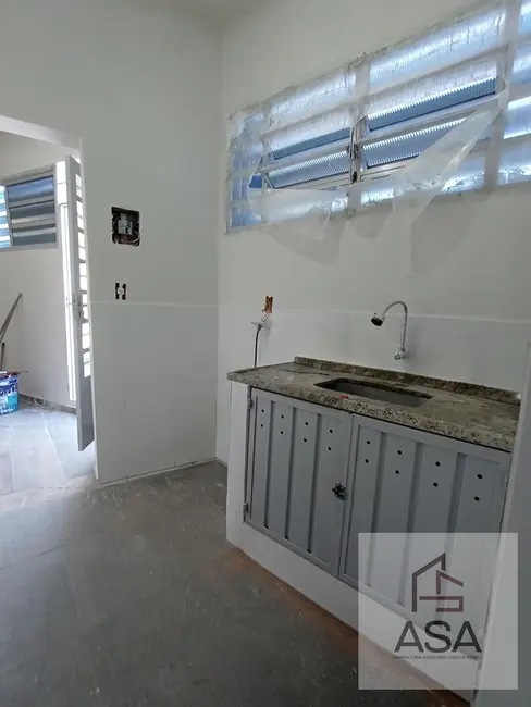 Casa com 1 quarto para alugar, 30m2 em Mogi Moderno, Mogi Das Cruzes - SP - imagem 5 Foto 5 de Casa com 1 quarto para alugar, 30m2 em Mogi Moderno, Mogi Das Cruzes - SP