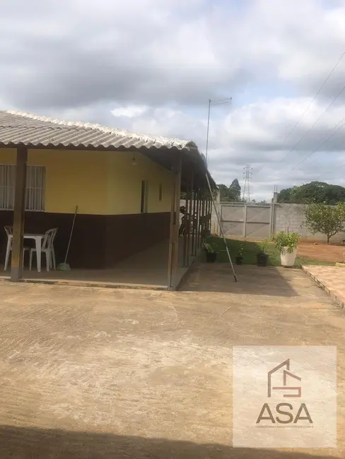 Foto 3 de Chácara com 3 quartos à venda, 1000m2 em Parque das Varinhas, Mogi Das Cruzes - SP