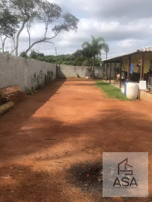 Foto 6 de Chácara com 3 quartos à venda, 1000m2 em Parque das Varinhas, Mogi Das Cruzes - SP