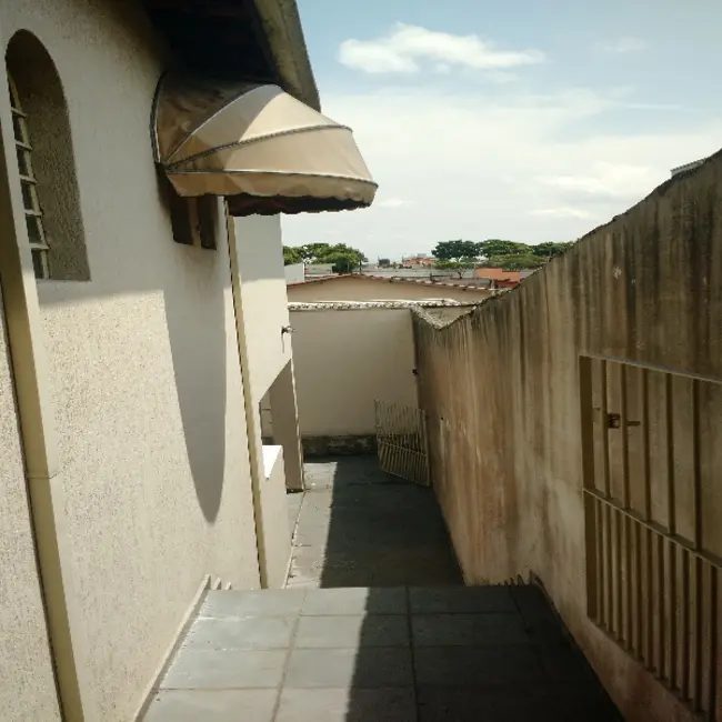 Foto 1 de Casa com 3 quartos à venda, 151m2 em Parque Santana, Mogi Das Cruzes - SP