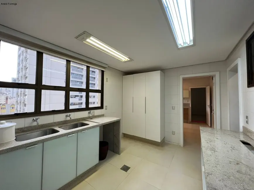 Apartamento com 4 quartos à venda, 340m2 em Setor Bueno, Goiania - GO - imagem 6 Foto 6 de Apartamento com 4 quartos à venda, 340m2 em Setor Bueno, Goiania - GO