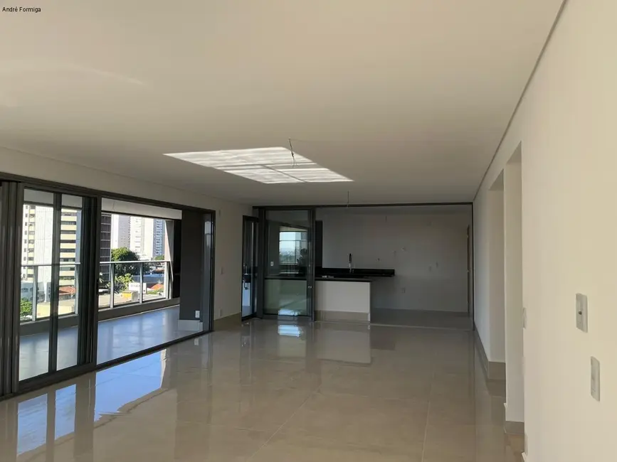 Apartamento com 3 quartos à venda, 226m2 em Setor Marista, Goiania - GO - imagem 9 Foto 9 de Apartamento com 3 quartos à venda, 226m2 em Setor Marista, Goiania - GO