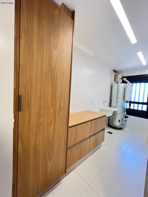 Apartamento com 4 quartos à venda, 221m2 em Setor Marista, Goiania - GO - imagem 9 Foto 9 de Apartamento com 4 quartos à venda, 221m2 em Setor Marista, Goiania - GO