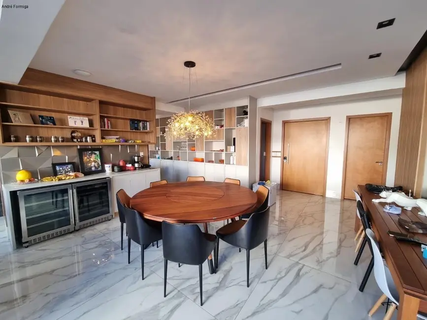 Foto 16 de Apartamento com 5 quartos para alugar, 226m2 em Setor Bueno, Goiania - GO