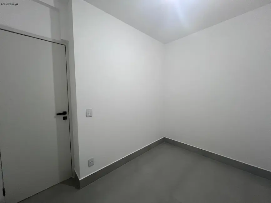 Apartamento com 3 quartos à venda, 77m2 em Setor Bueno, Goiania - GO - imagem 9 Foto 9 de Apartamento com 3 quartos à venda, 77m2 em Setor Bueno, Goiania - GO