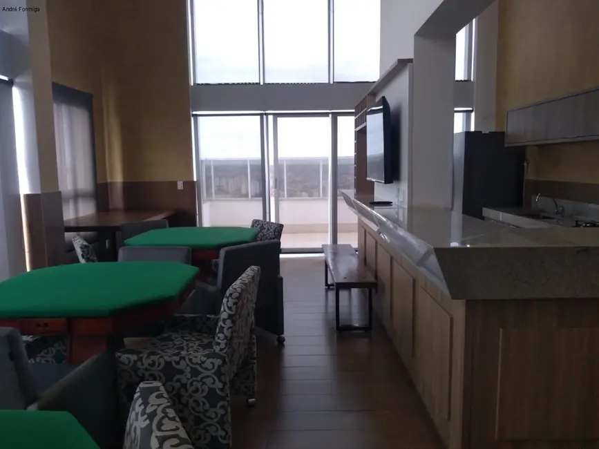 Apartamento com 3 quartos para alugar, 94m2 em Setor Bueno, Goiania - GO - imagem 7 Foto 7 de Apartamento com 3 quartos para alugar, 94m2 em Setor Bueno, Goiania - GO