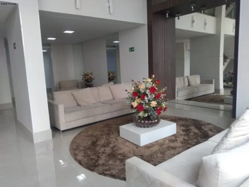Foto 11 de Apartamento com 3 quartos para alugar, 94m2 em Setor Bueno, Goiania - GO