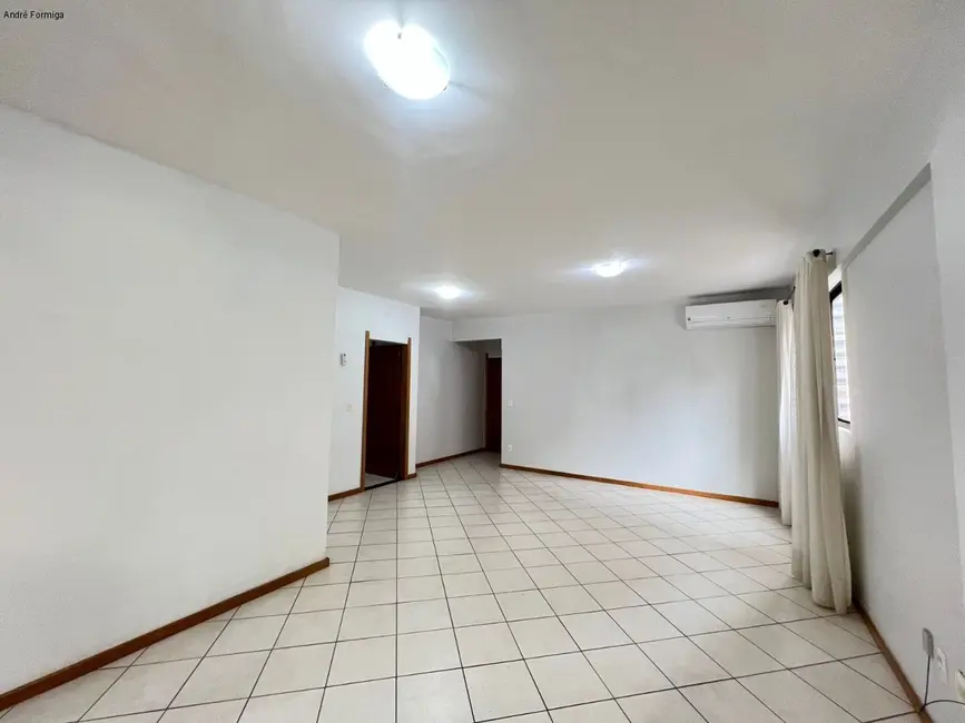 Apartamento com 3 quartos à venda, 122m2 em Setor Bueno, Goiania - GO - imagem 3 Foto 3 de Apartamento com 3 quartos à venda, 122m2 em Setor Bueno, Goiania - GO