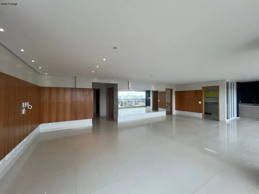 Apartamento com 4 quartos à venda, 217m2 em Setor Marista, Goiania - GO - imagem 3 Foto 3 de Apartamento com 4 quartos à venda, 217m2 em Setor Marista, Goiania - GO