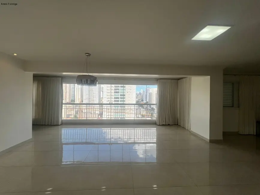 Apartamento com 3 quartos à venda, 141m2 em Setor Bueno, Goiania - GO - imagem 4 Foto 4 de Apartamento com 3 quartos à venda, 141m2 em Setor Bueno, Goiania - GO
