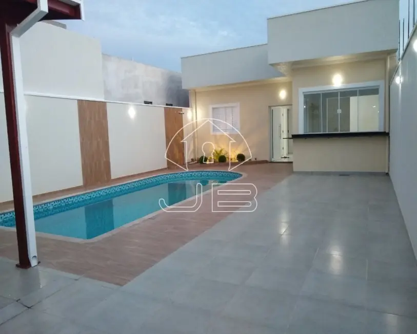 Foto 1 de Casa com 2 quartos à venda, 80m2 em Hortolandia - SP