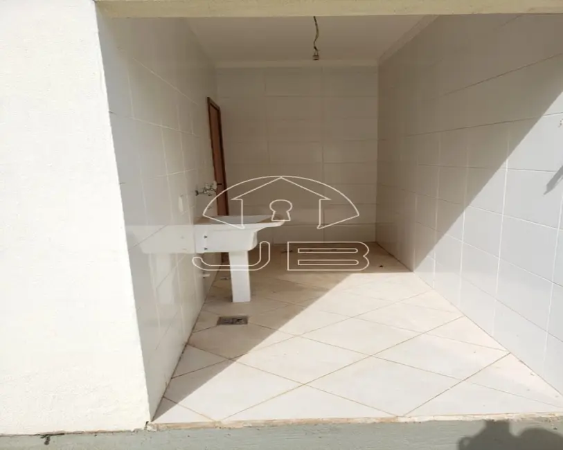 Casa com 3 quartos à venda, 172m2 em Chácaras Alpina, Valinhos - SP - imagem 8 Foto 8 de Casa com 3 quartos à venda, 172m2 em Chácaras Alpina, Valinhos - SP