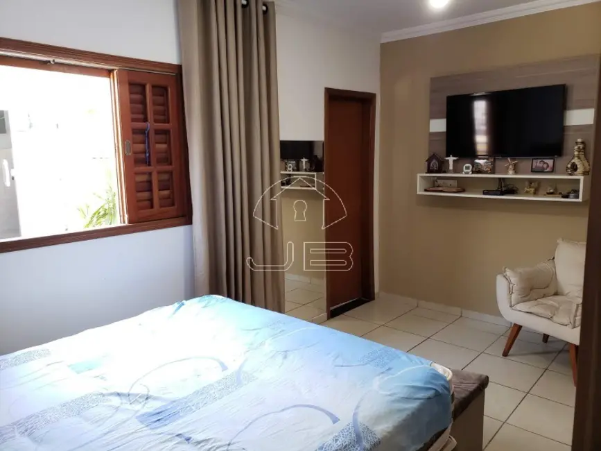 Foto 9 de Casa com 5 quartos à venda, 180m2 em Sumare - SP