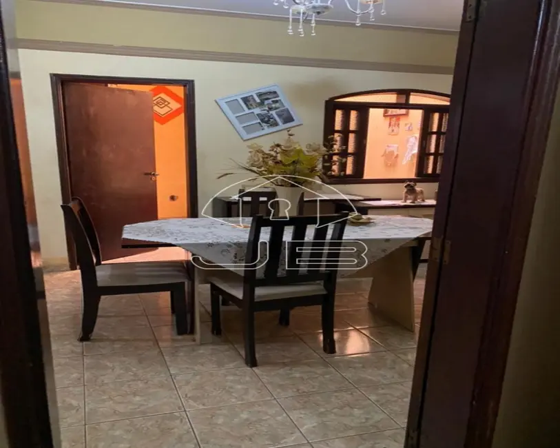 Casa com 4 quartos à venda, 168m2 em Parque Via Norte, Campinas - SP - imagem 4 Foto 4 de Casa com 4 quartos à venda, 168m2 em Parque Via Norte, Campinas - SP