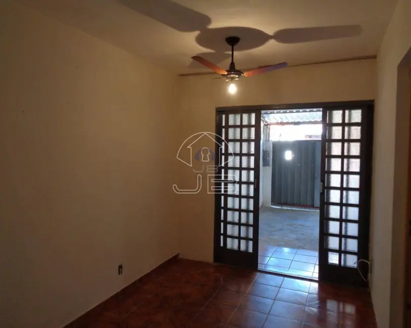 Casa com 3 quartos à venda, 56m2 em Conjunto Habitacional Vila Réggio, Campinas - SP - imagem 5 Foto 5 de Casa com 3 quartos à venda, 56m2 em Conjunto Habitacional Vila Réggio, Campinas - SP