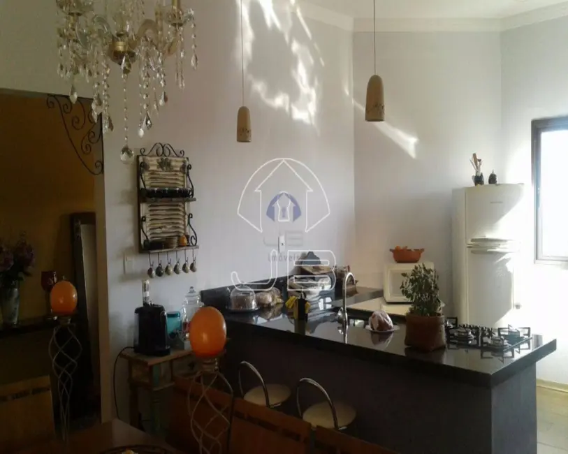 Foto 2 de Casa com 3 quartos à venda, 291m2 em Chácaras Alpina, Valinhos - SP