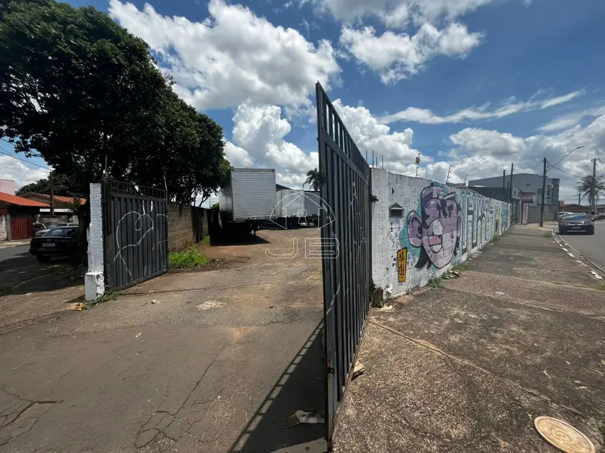 Foto 3 de Terreno / Lote à venda, 806m2 em Jardim das Oliveiras (Nova Veneza), Sumare - SP