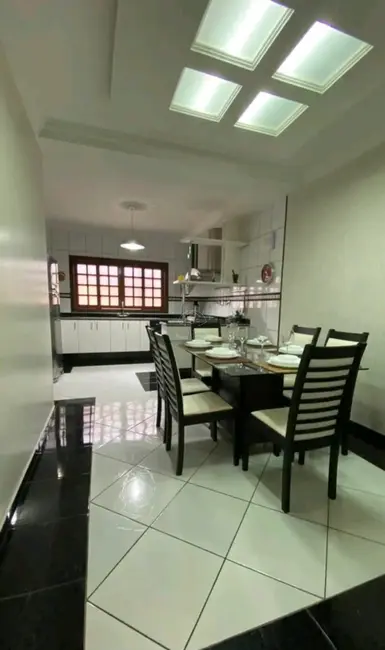 Foto 9 de Casa com 3 quartos à venda, 250m2 em Jardim Santa Maria (Nova Veneza), Sumare - SP